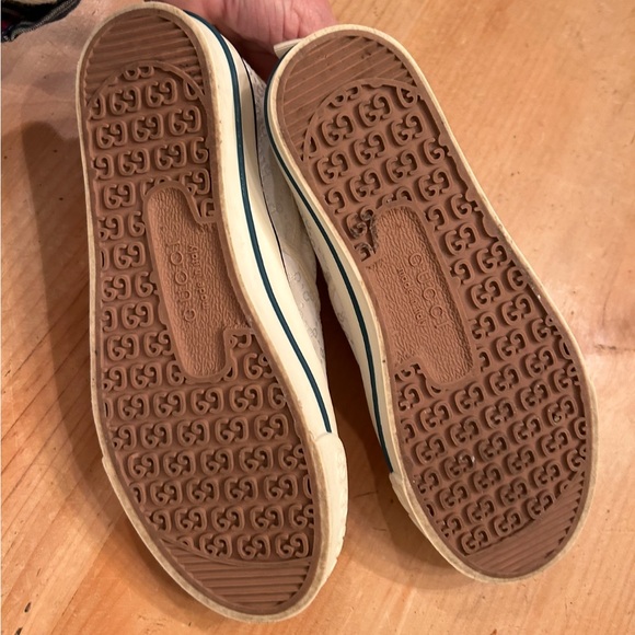 Gucci Cream Slip-On Loafers with Textured Upper